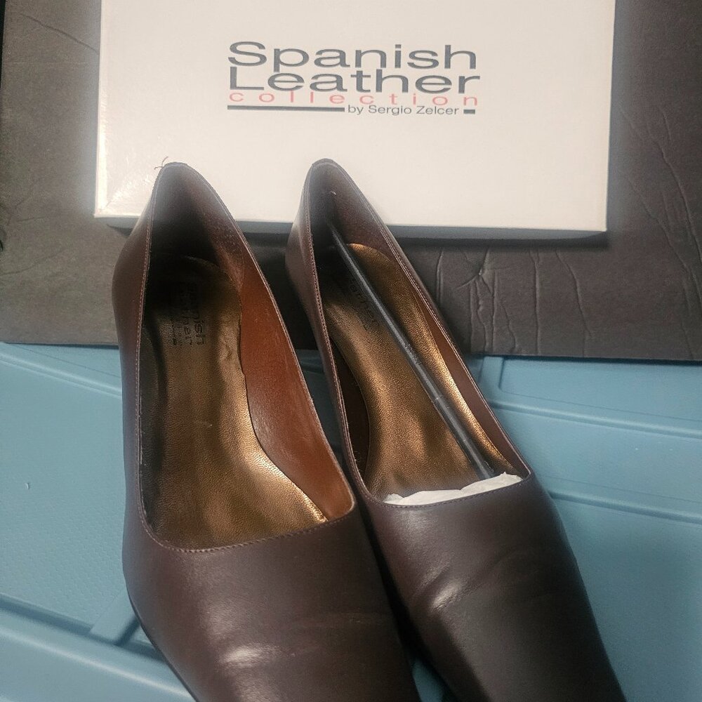 Comfortable Brown heels